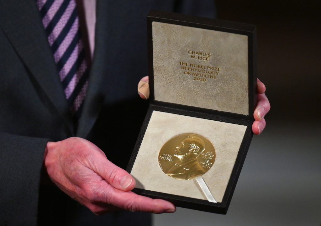 "Can Xue Emerges as Frontrunner for 2023 Nobel Prize in Literature"
