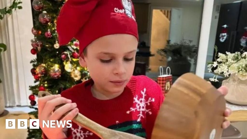 Featured image for Thieves Steal and Damage $31K Worth of Pies, Chef's Appeal Recovers Van