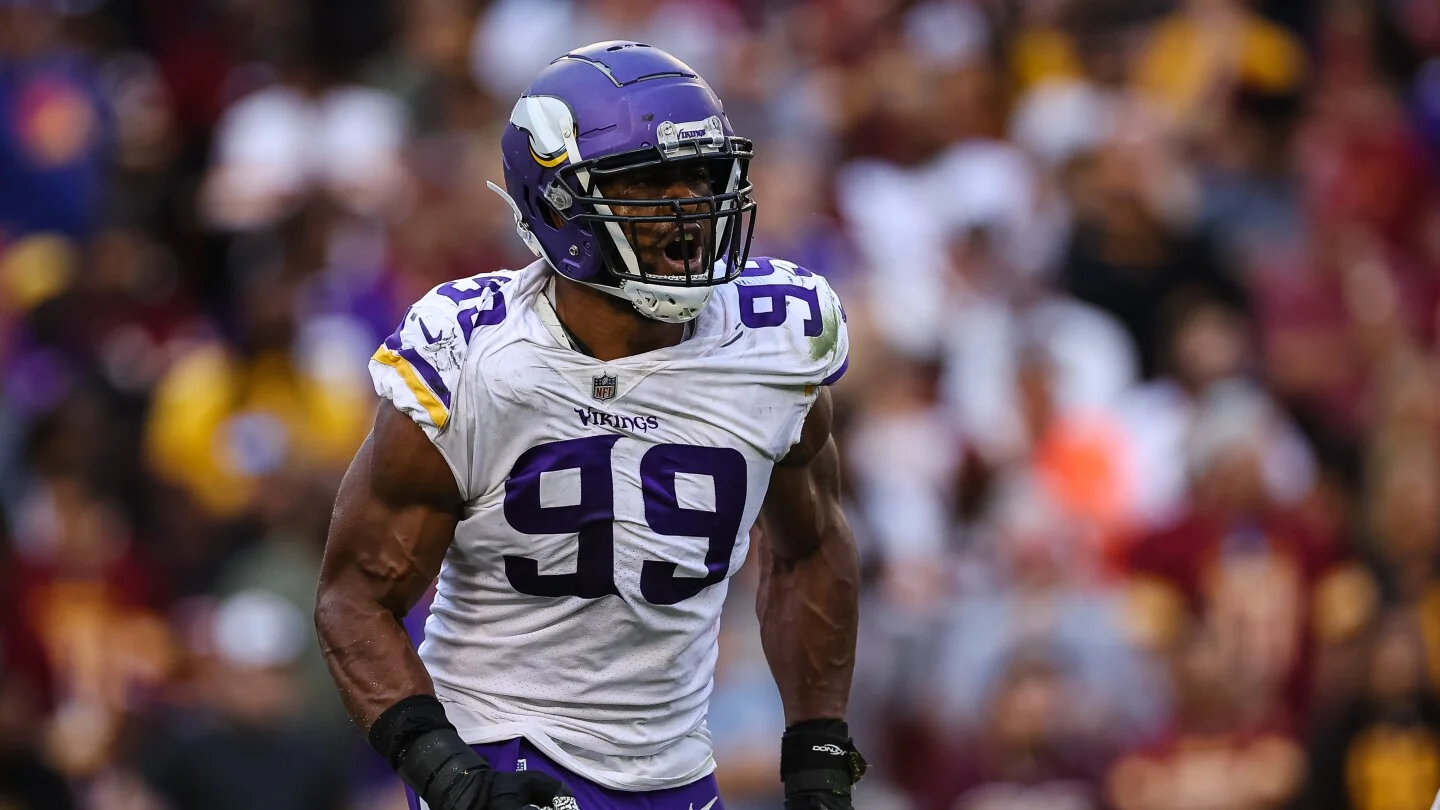 Danielle Hunter signs one-year, $20M deal with Vikings