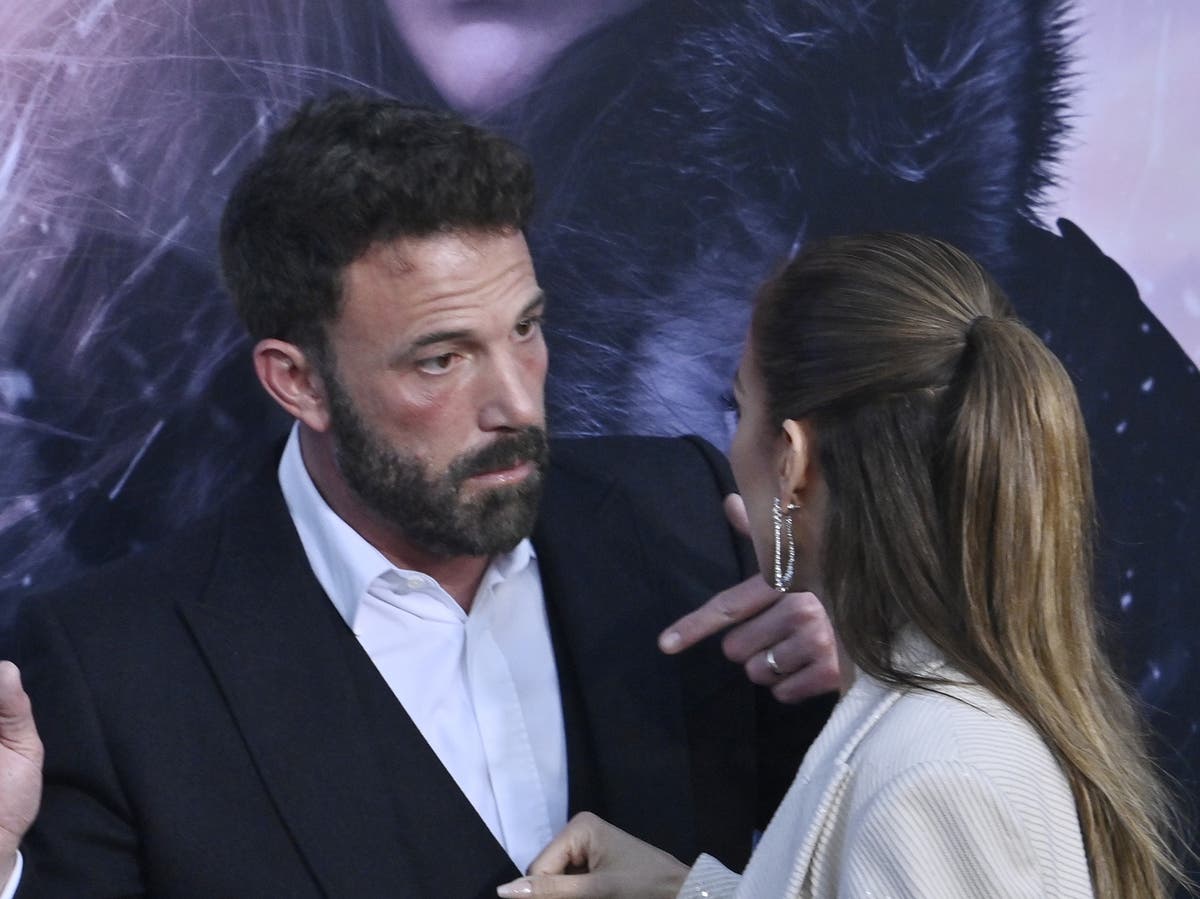Featured image for Decoding Ben Affleck and Jennifer Lopez's Red Carpet Interaction.