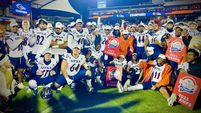 Featured image for UTSA QB McCown Leads Roadrunners to Historic Bowl Victory