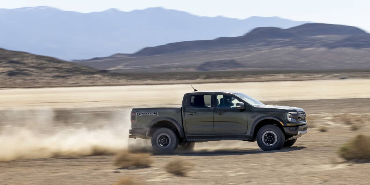 "Ford Unveils Dominant 2024 Ranger Raptor Pickup Truck"