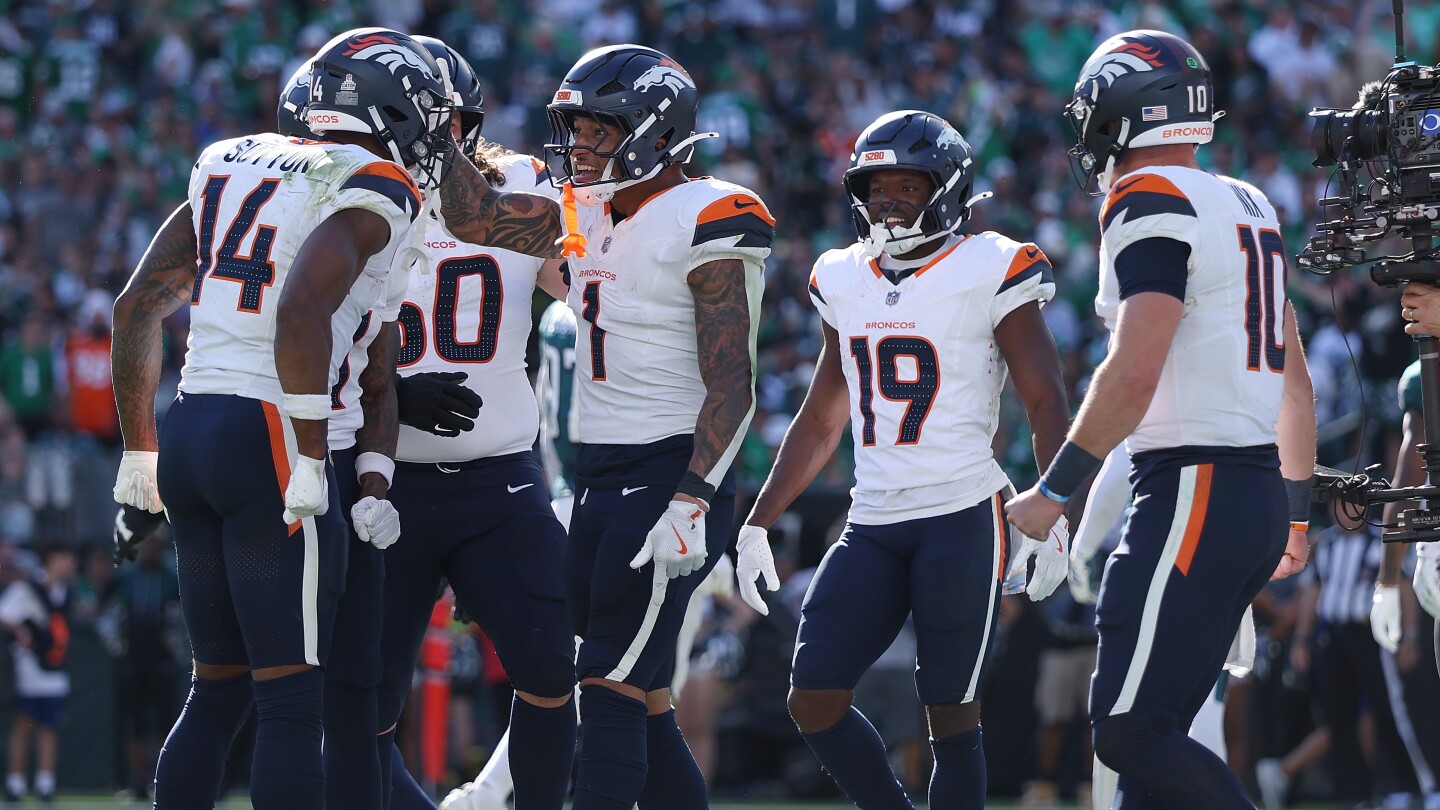 Broncos rally to beat Eagles 21-17 in a thrilling comeback