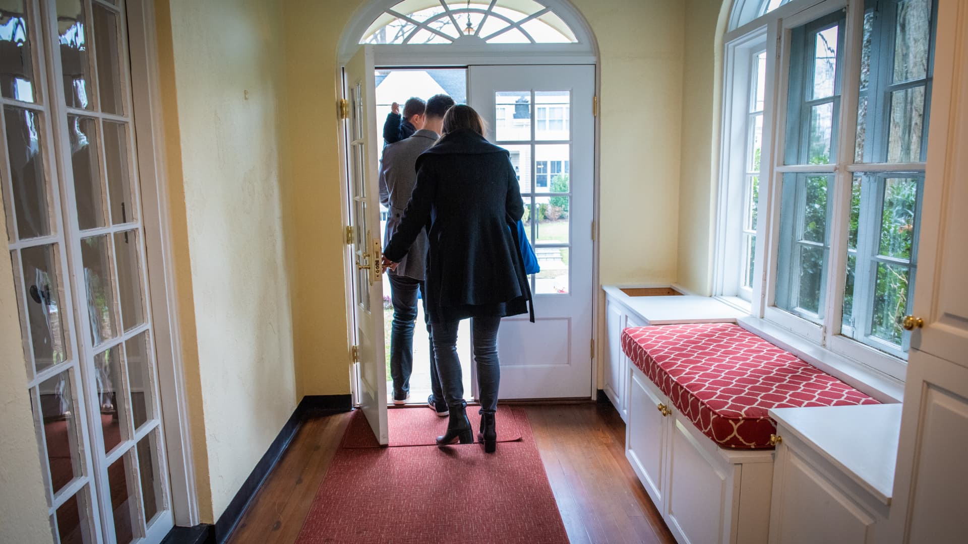 The rising trend of mortgage rejections due to low income