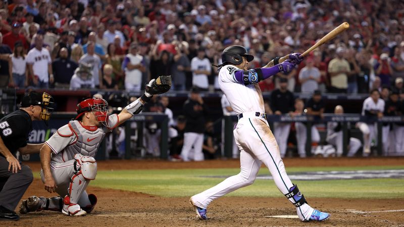 Diamondbacks Secure NLCS Game 3 Victory with Walk-Off Hit