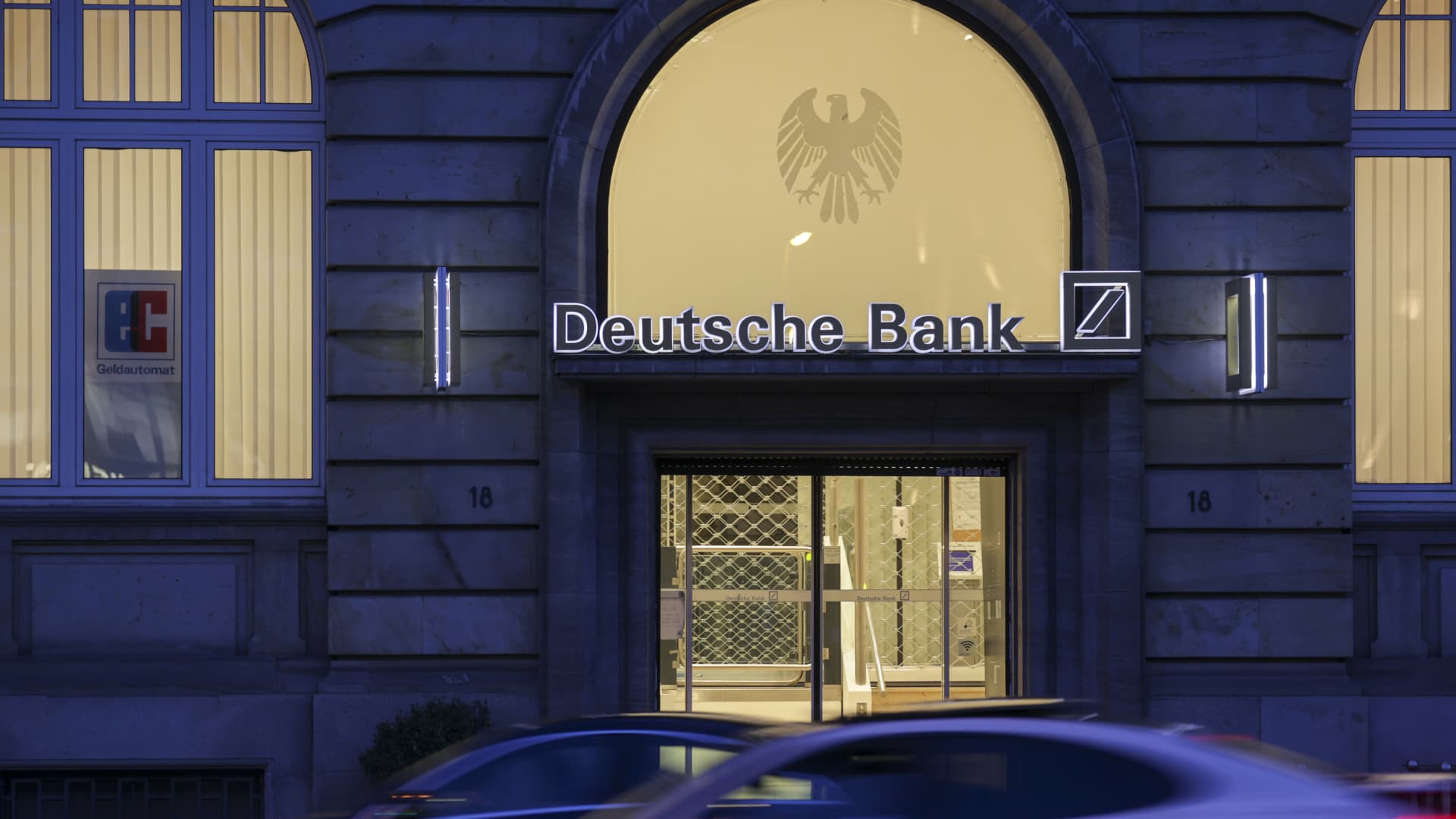 Deutsche Bank Reports 11th Consecutive Quarterly Profit Amid Job Cuts.