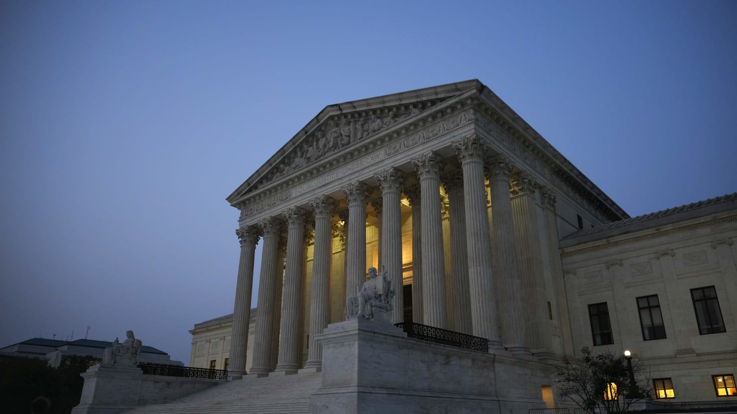 Featured image for "Prosecutors and Retired Generals Join Forces to Oppose Trump's Immunity Bid"