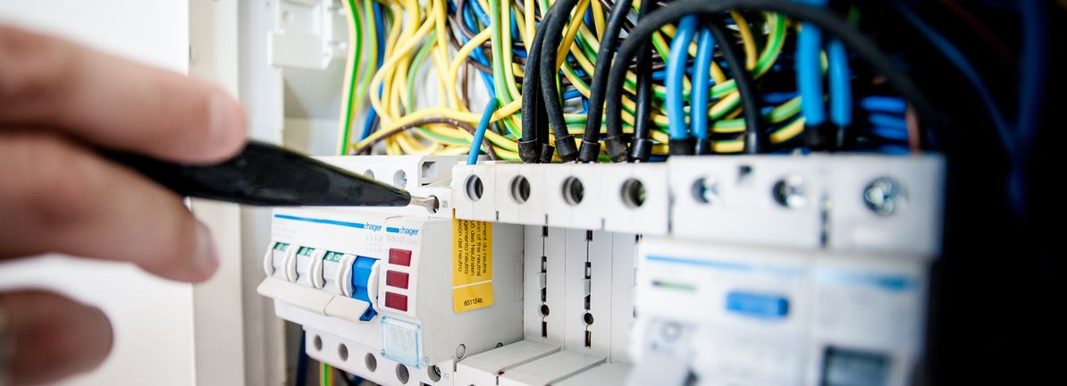 Featured image for "Powell Industries (NASDAQ:POWL) Impresses Investors with Strong Q1 Performance"