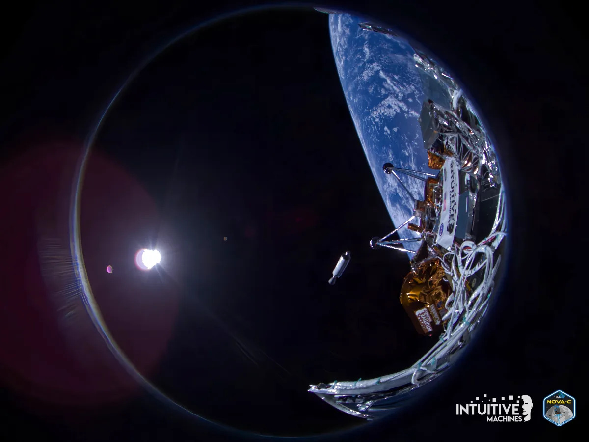 "Stunning Images: Moon Lander Captures Breathtaking Views of Earth and Space"