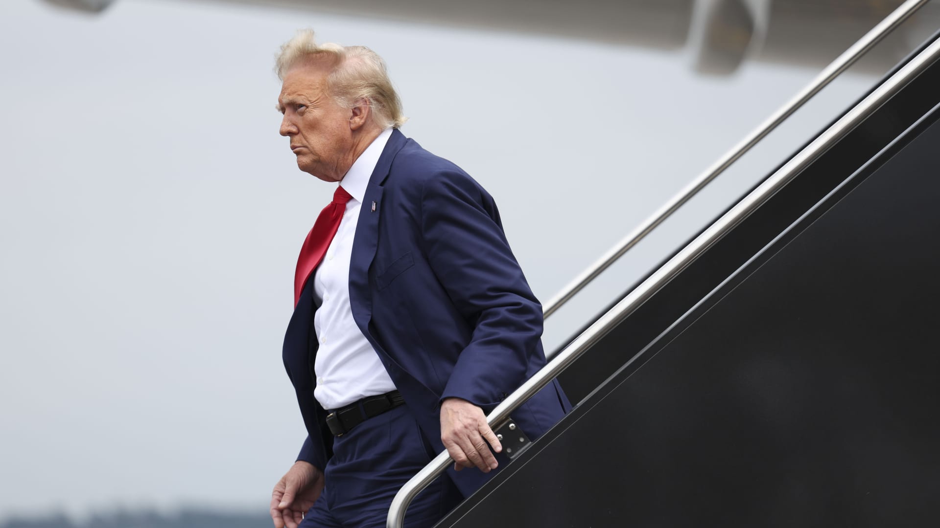Trump Urges Supreme Court to Intervene Against Biden Following Third Indictment