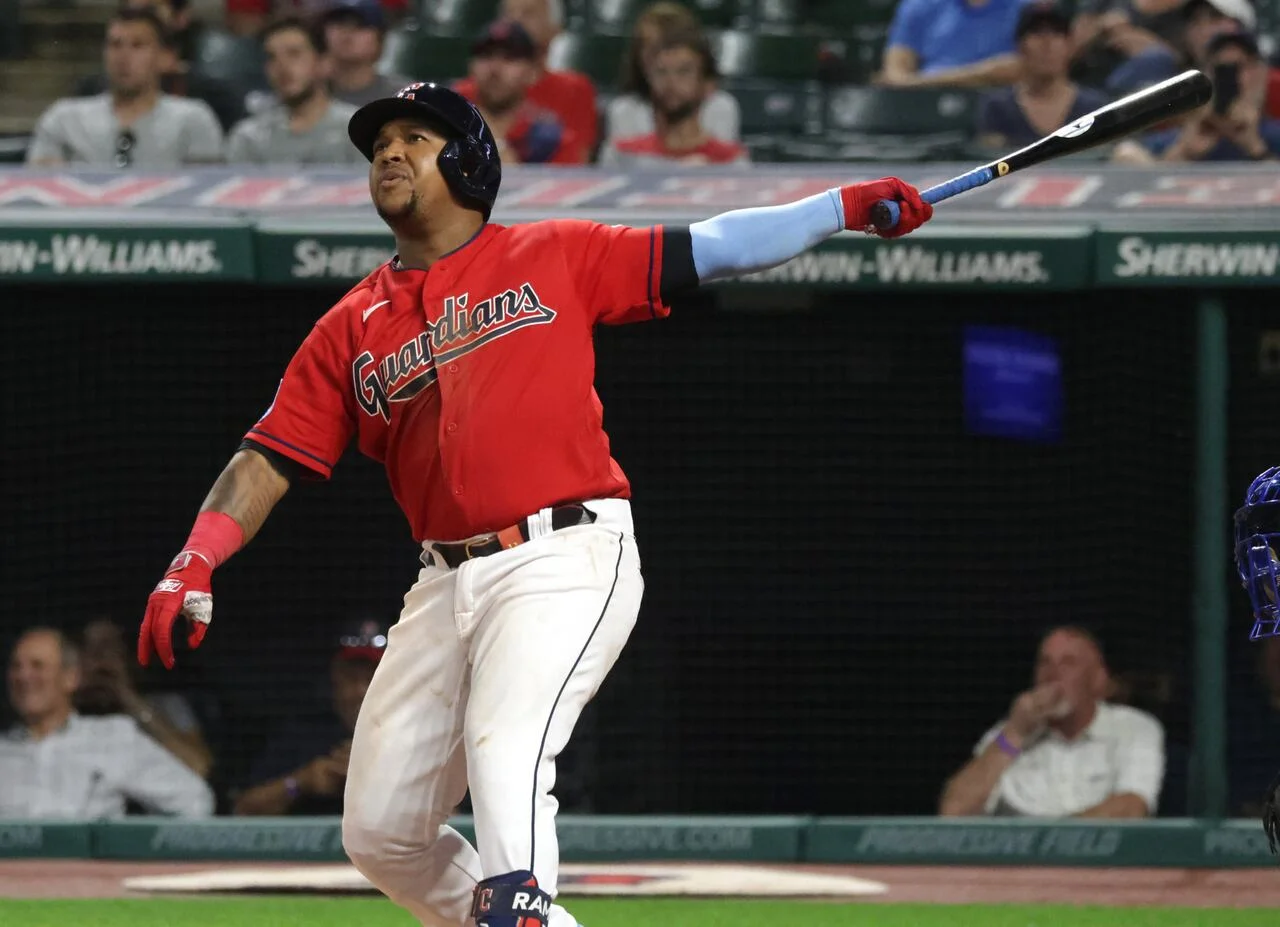 "Ramírez and Naylor's back-to-back homers lead Guardians to victory over Royals"