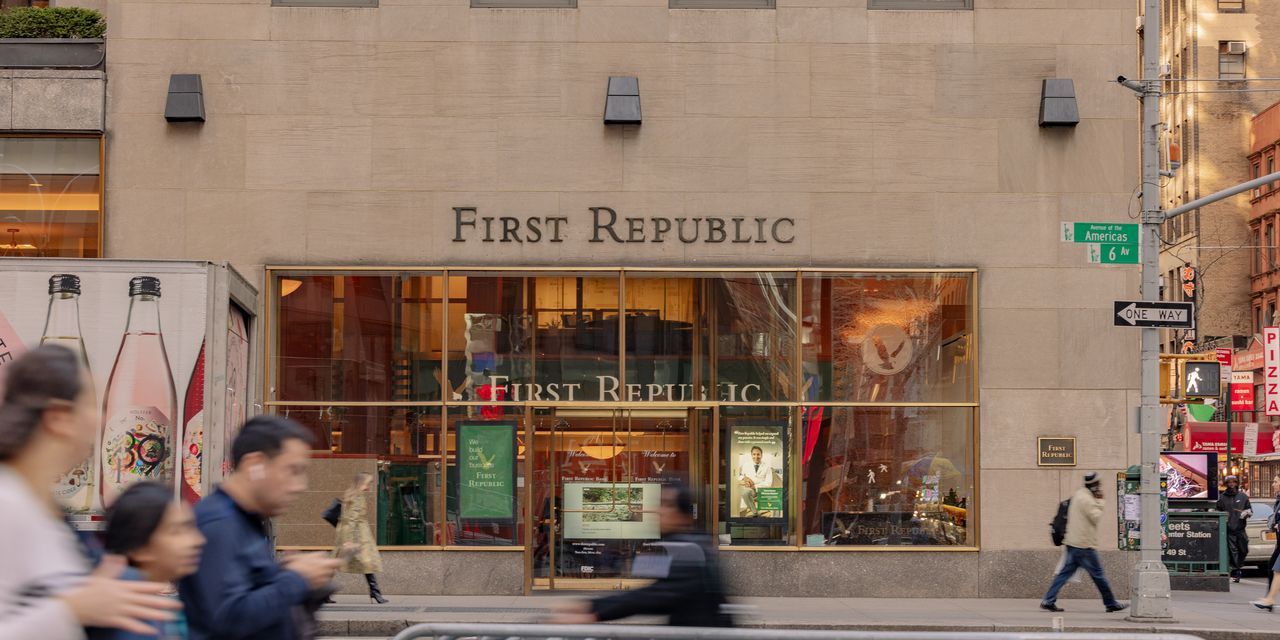 First Republic Bank's Q1 Report Triggers 49% Stock Drop.