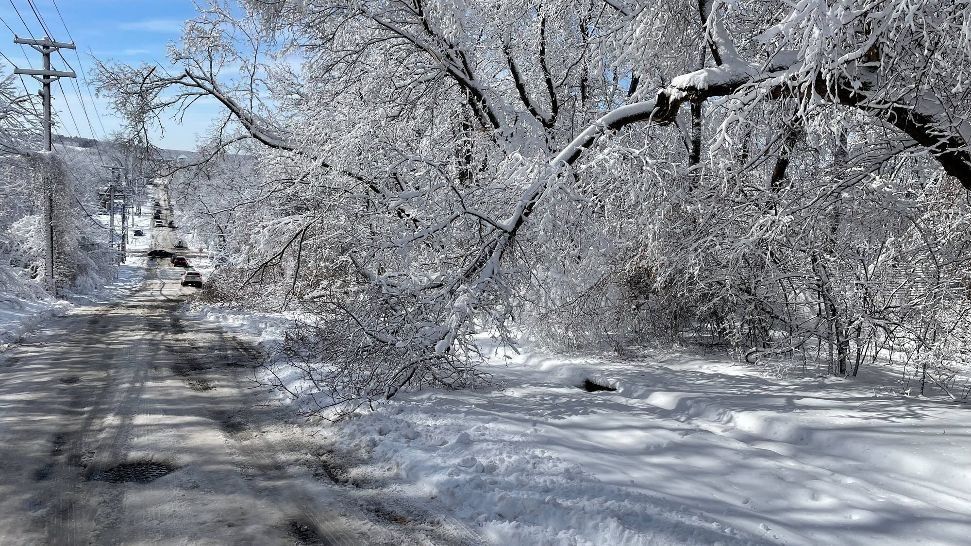 Minnesota Braces for Another Snowstorm After Recent Blizzard