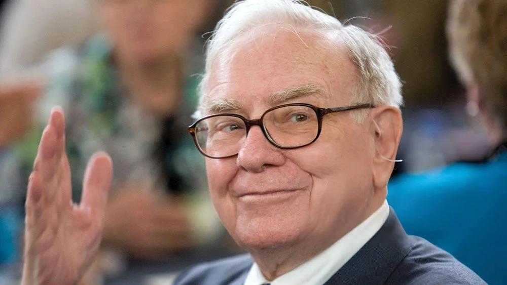 Berkshire Hathaway's Q2 Operating Profit Declines Amid Tariff and Portfolio Challenges