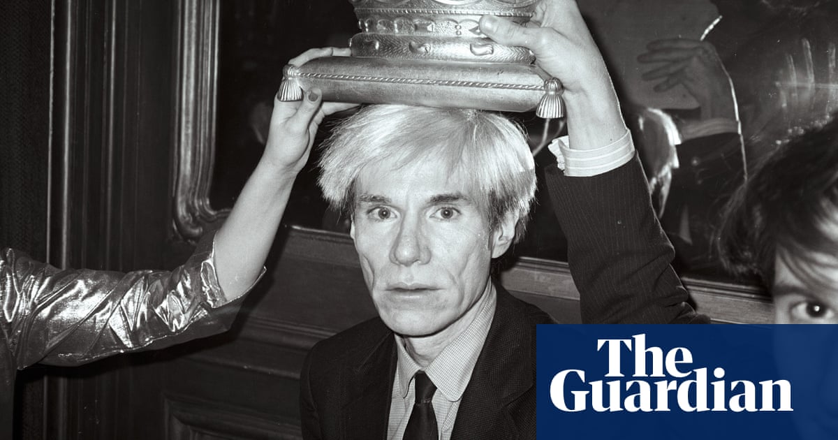 Featured image for Art dealer sentenced to prison for selling fake Warhol and Basquiat paintings.