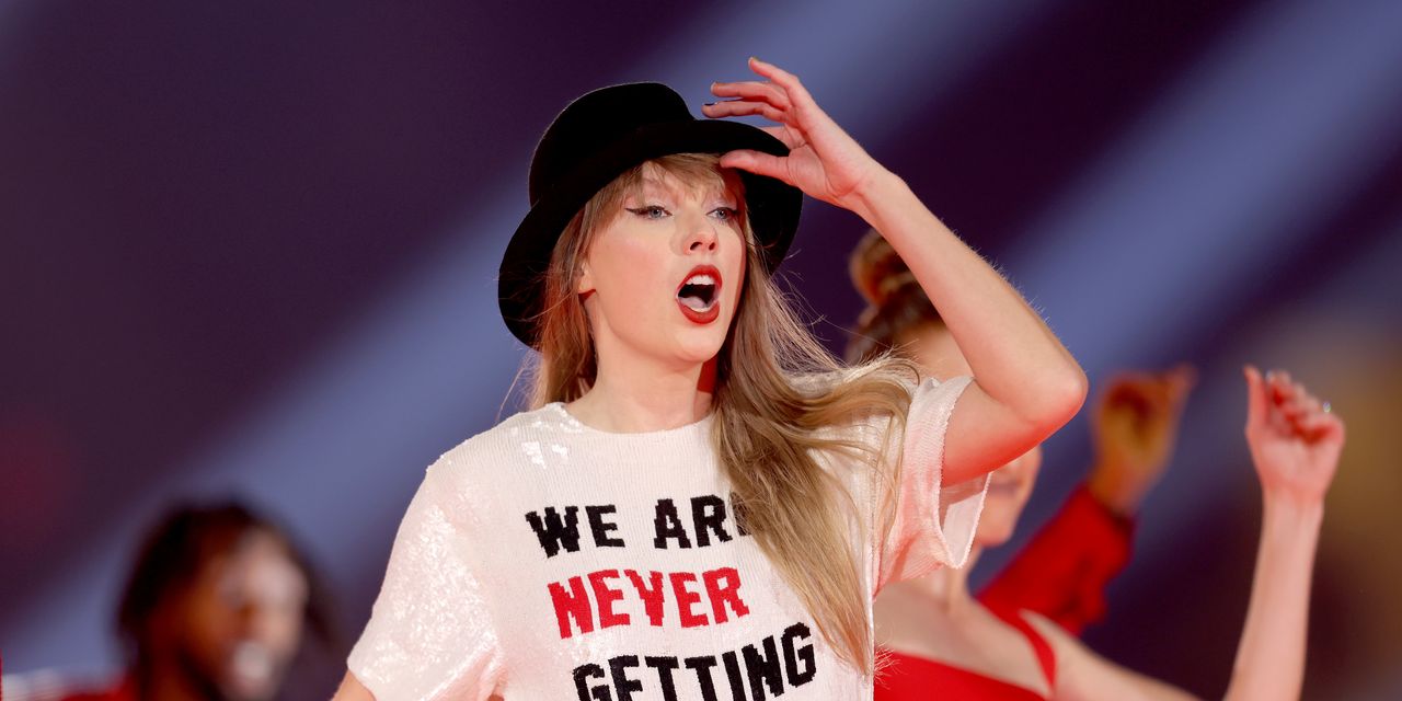 Taylor Swift European Ticket Sales Halted Due to Ticketmaster Glitches