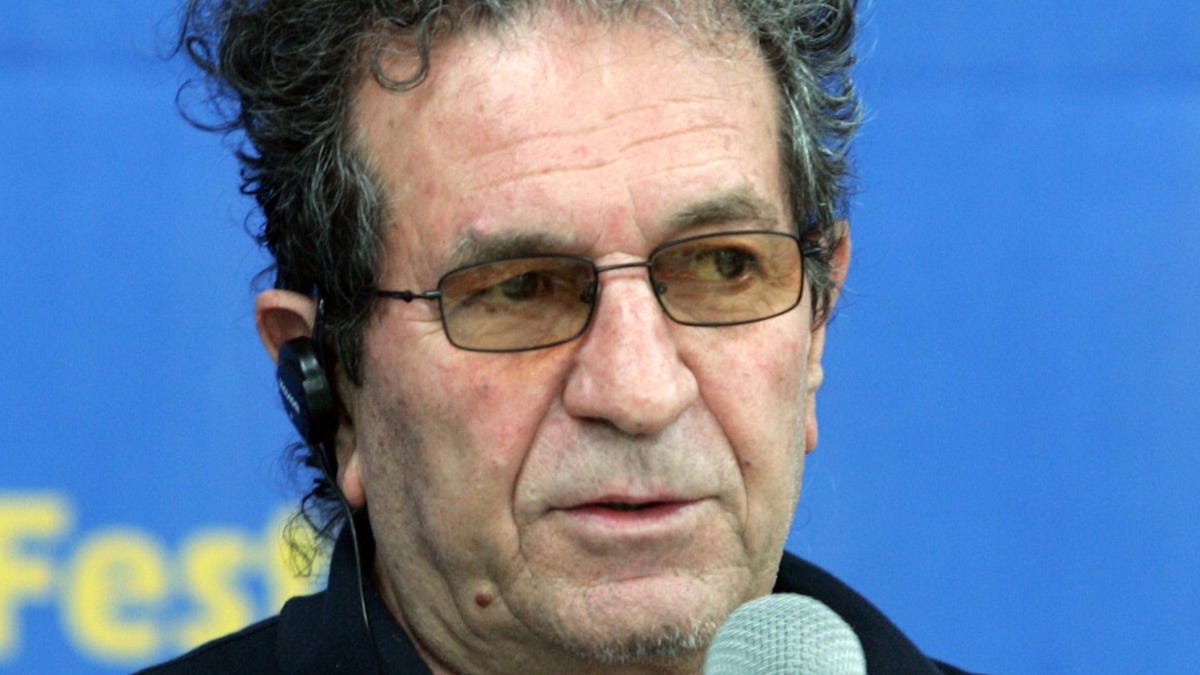 Tragic Murder of Iranian Director Dariush Mehrjui and Wife Shocks Community
