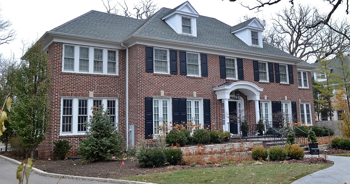 Featured image for Iconic 'Home Alone' House Listed for $5.25M in Chicago Suburbs