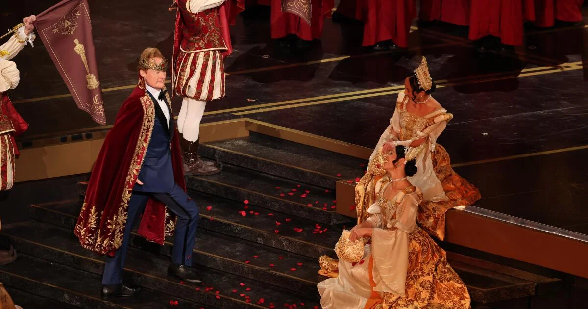 Conan O’Brien Opens the Oscars with Witty, Timely Jabs