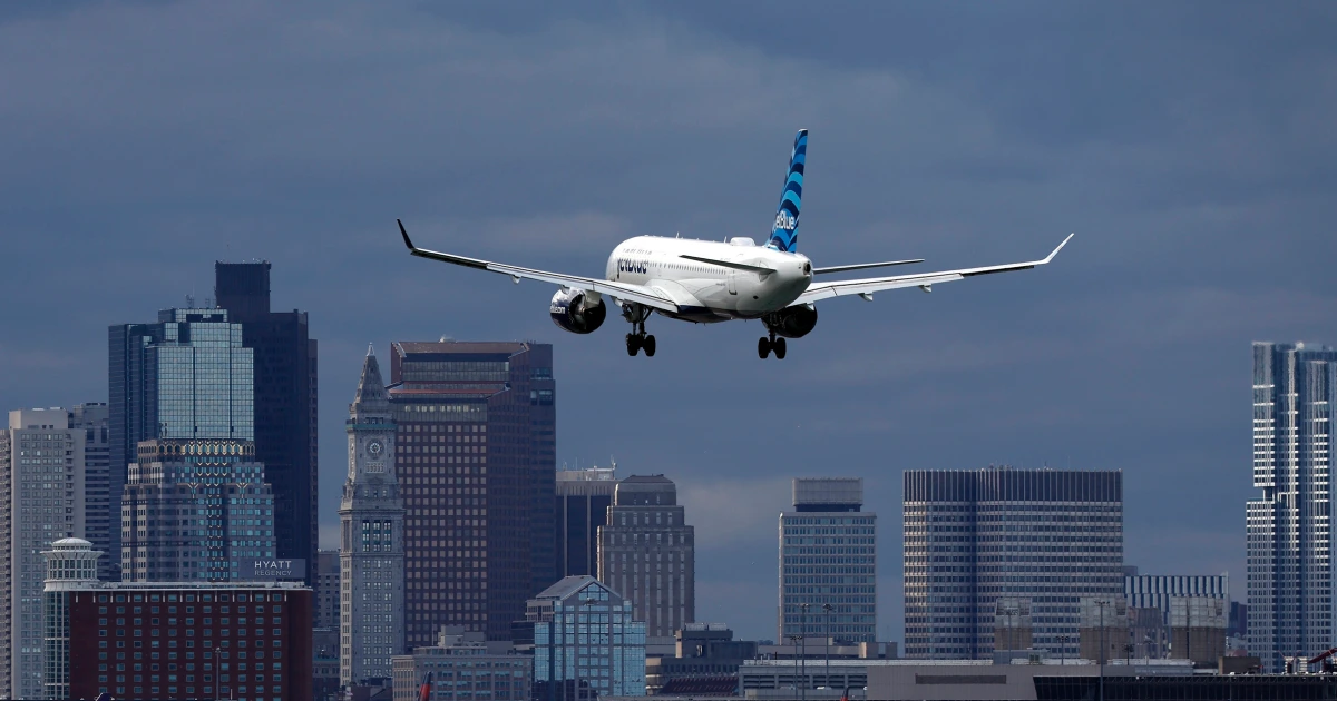 Featured image for Rising Near-Collisions and Airline Stress in U.S. Skies