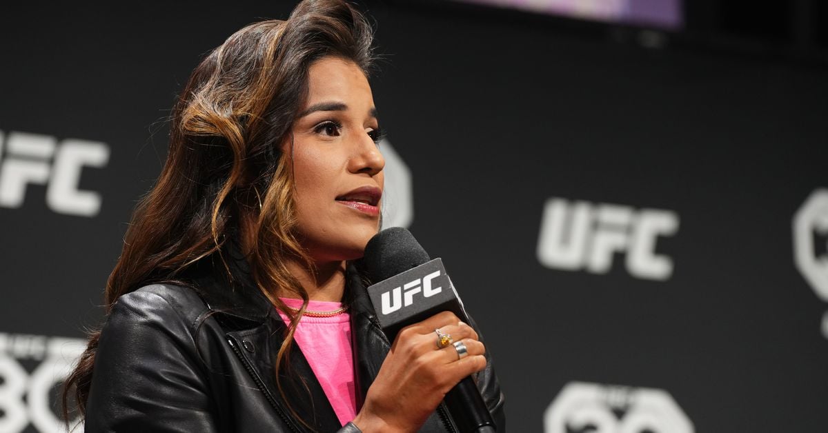 Featured image for Julianna Peña's Classy Retaliation Against Amanda Nunes' Retirement Decision.