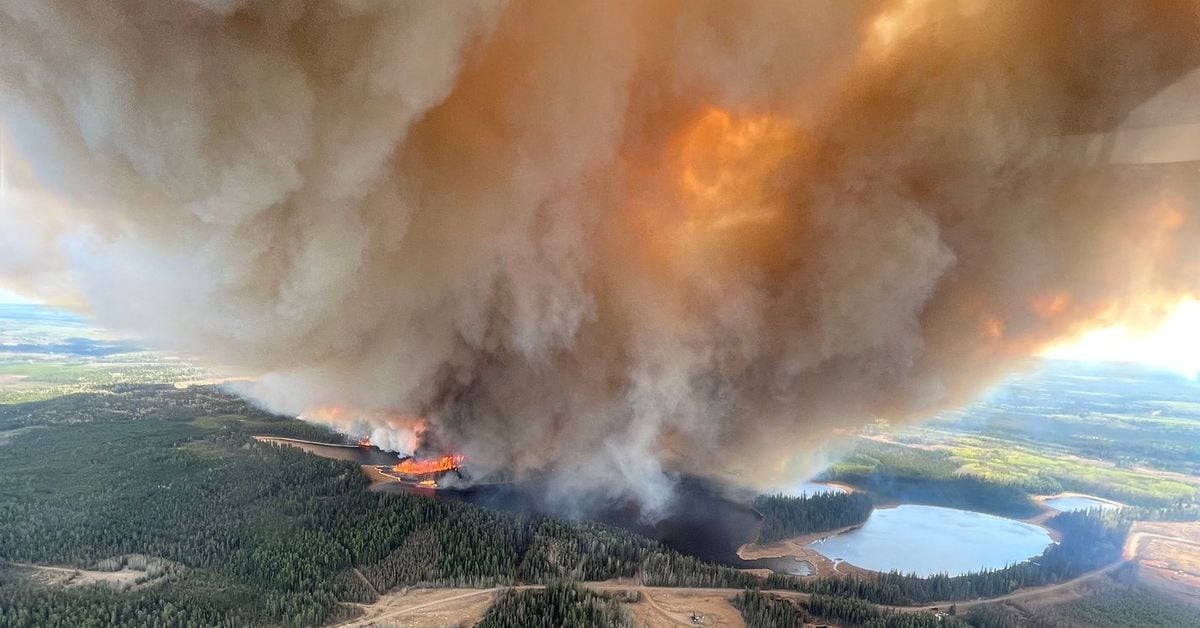 Canada's Western Regions Face Extreme Weather Conditions and Evacuations.