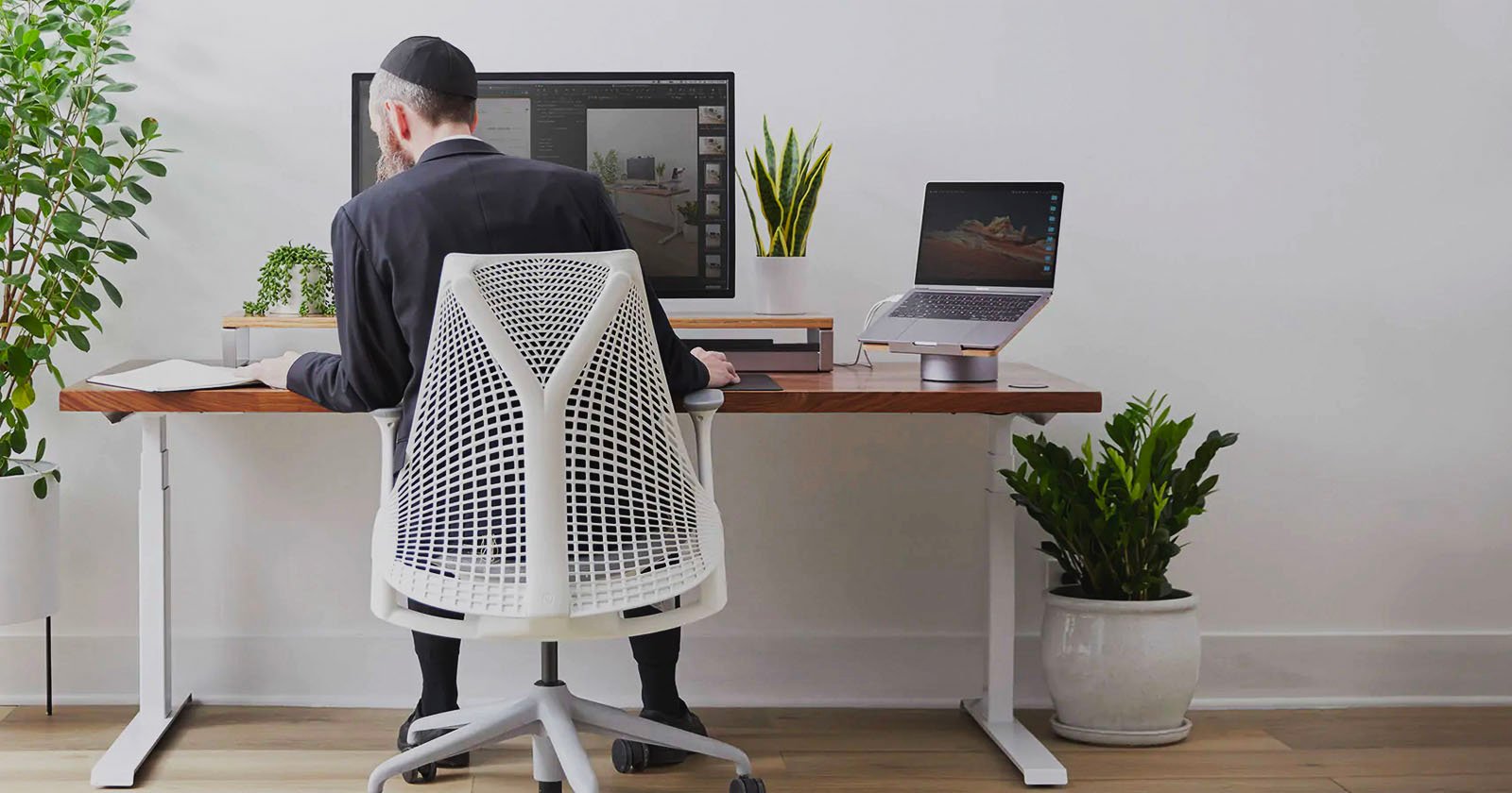 Featured image for "Upgrade Your Home Office with the Best Desks and Products of 2023"