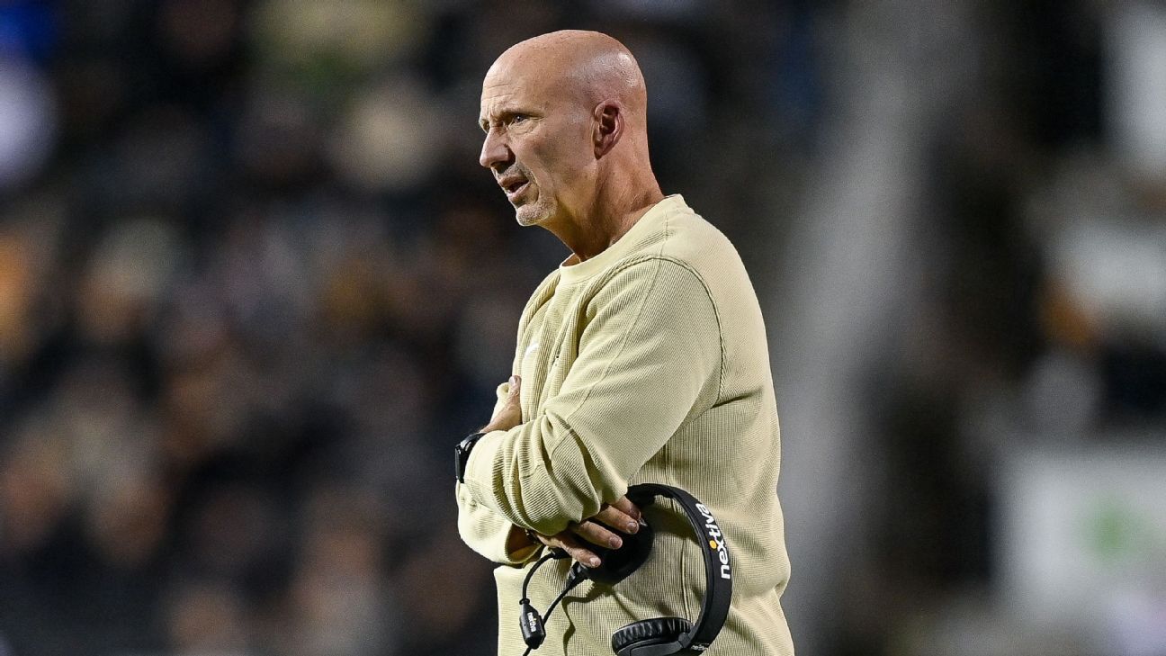 "Charles Kelly Set to Depart Colorado for Auburn, Shaking Up Deion Sanders' Coaching Staff"