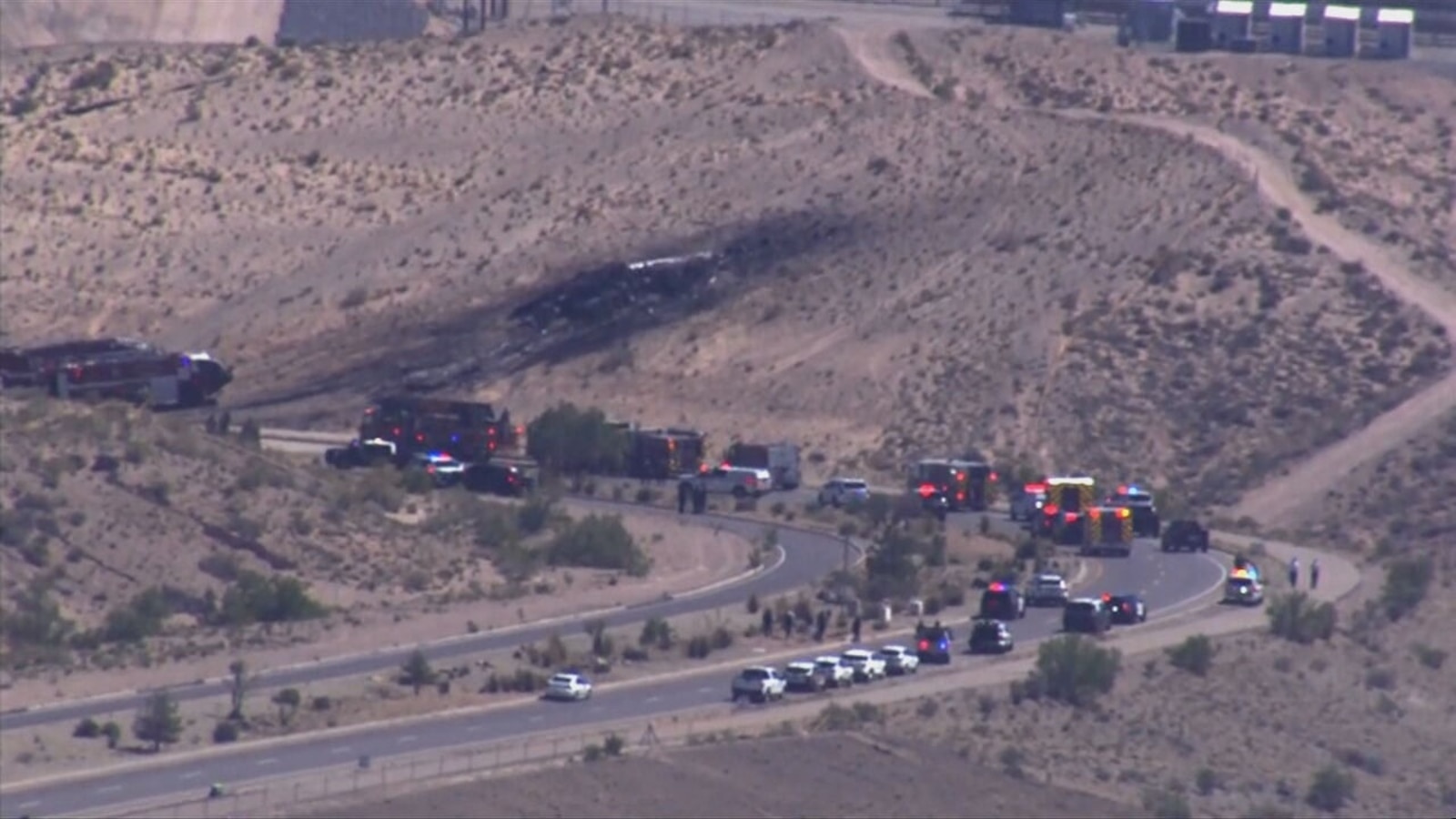 Featured image for F-35 Fighter Jet Crashes Near Albuquerque Airport, Pilot Injured