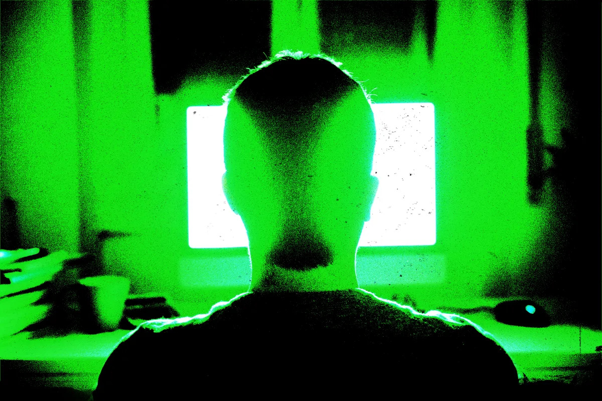 Featured image for "Study reveals 22% exceed planned online time; simple strategies to reduce screen addiction."