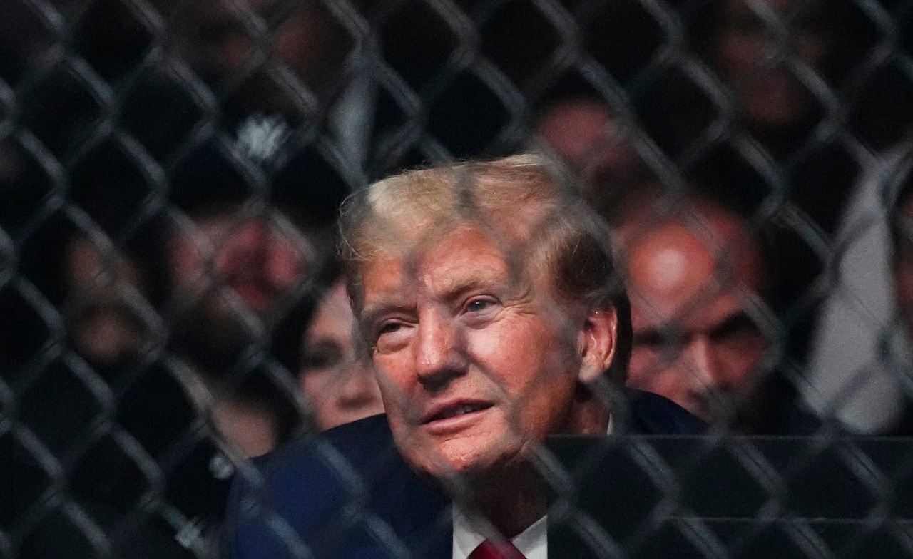 Featured image for Trump Faces Tough Sentencing, Reflects on Impact and Resilience