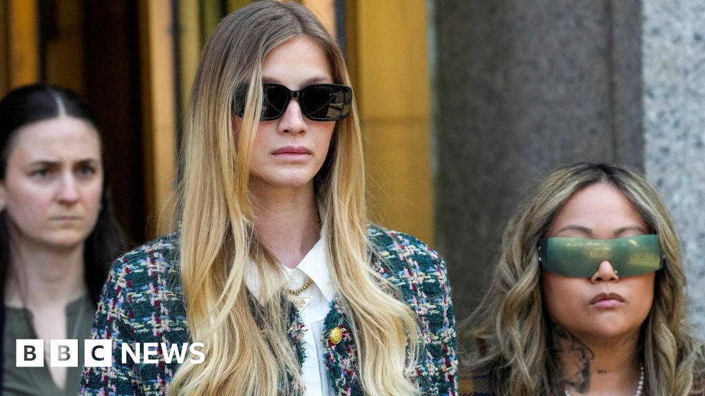 Featured image for Diddy Faces Allegations of Balcony Dangle and Assault in Court