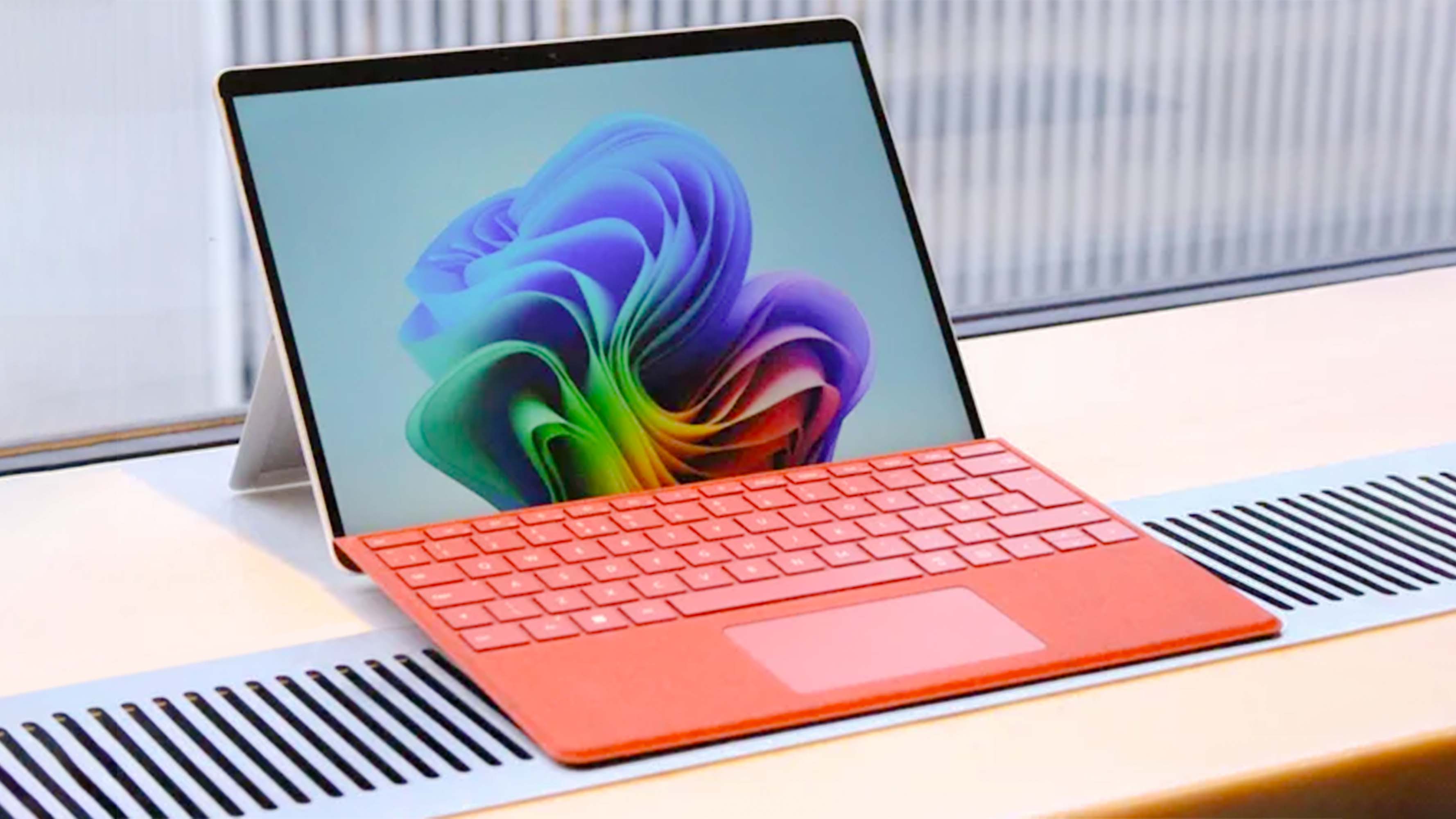 Windows 11 Reintroduces Video Wallpapers After 19 Years