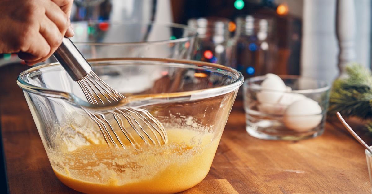 Featured image for "Food Safety Experts Weigh In on the Risks of Drinking Eggnog"