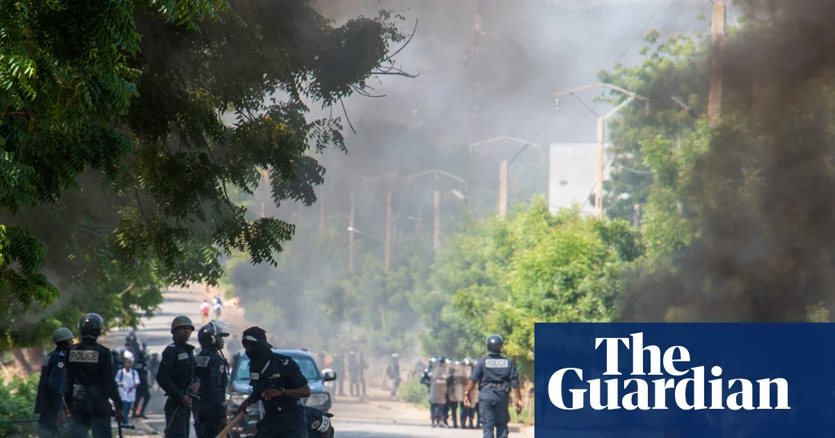 Featured image for Cameroon Election Tensions Escalate Amid Violence and Internet Blackout