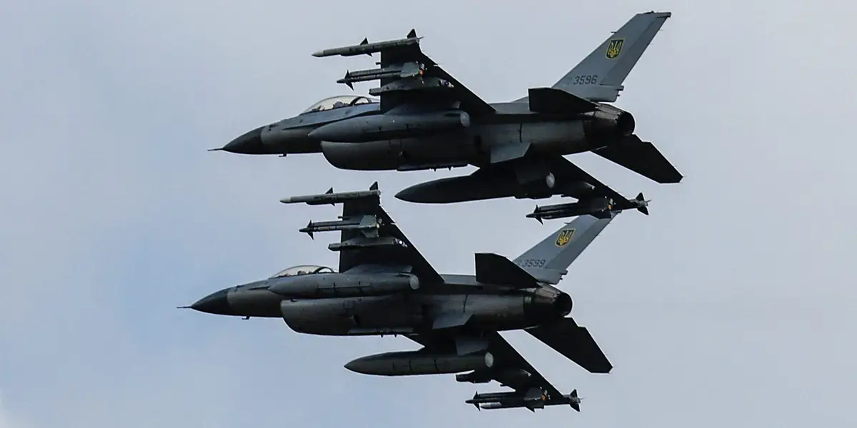 Featured image for Ukrainian F-16 Pilots Adapt Tactics to Counter Russian Threats