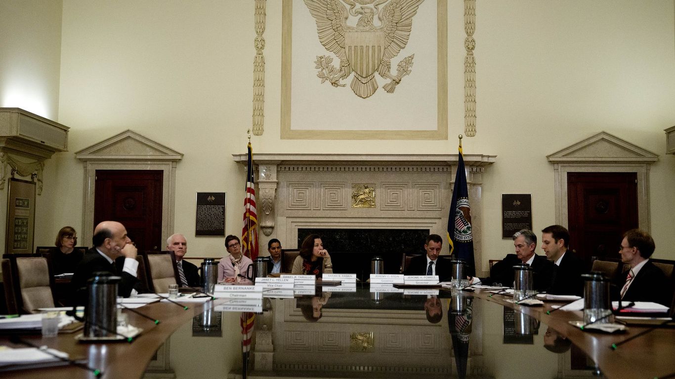 Navigating the Looming US Debt Ceiling Crisis: Insights and Perspectives.