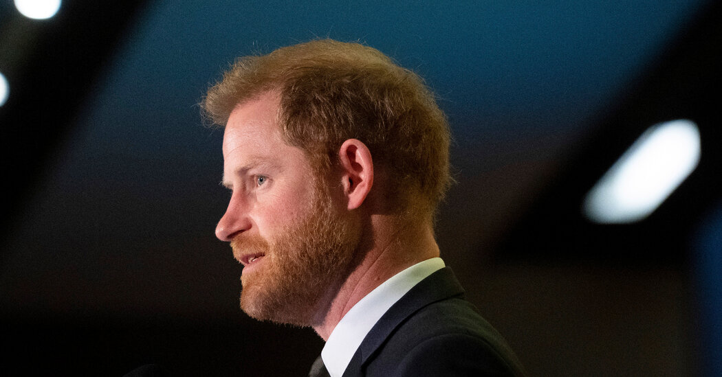 "Judge Orders Release of Prince Harry's Visa Application Information in Bitter Court Battle"