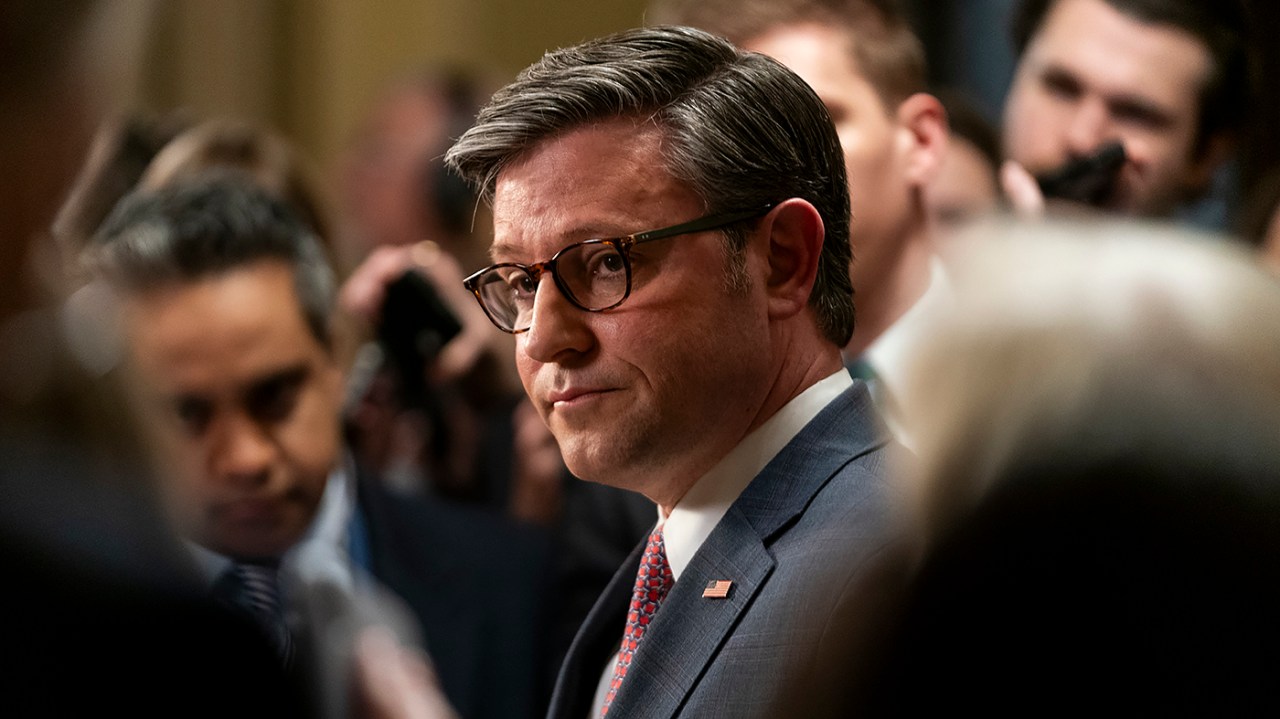 "GOP Faces Further Setbacks as Margin Shrinks and Divisions Deepen"