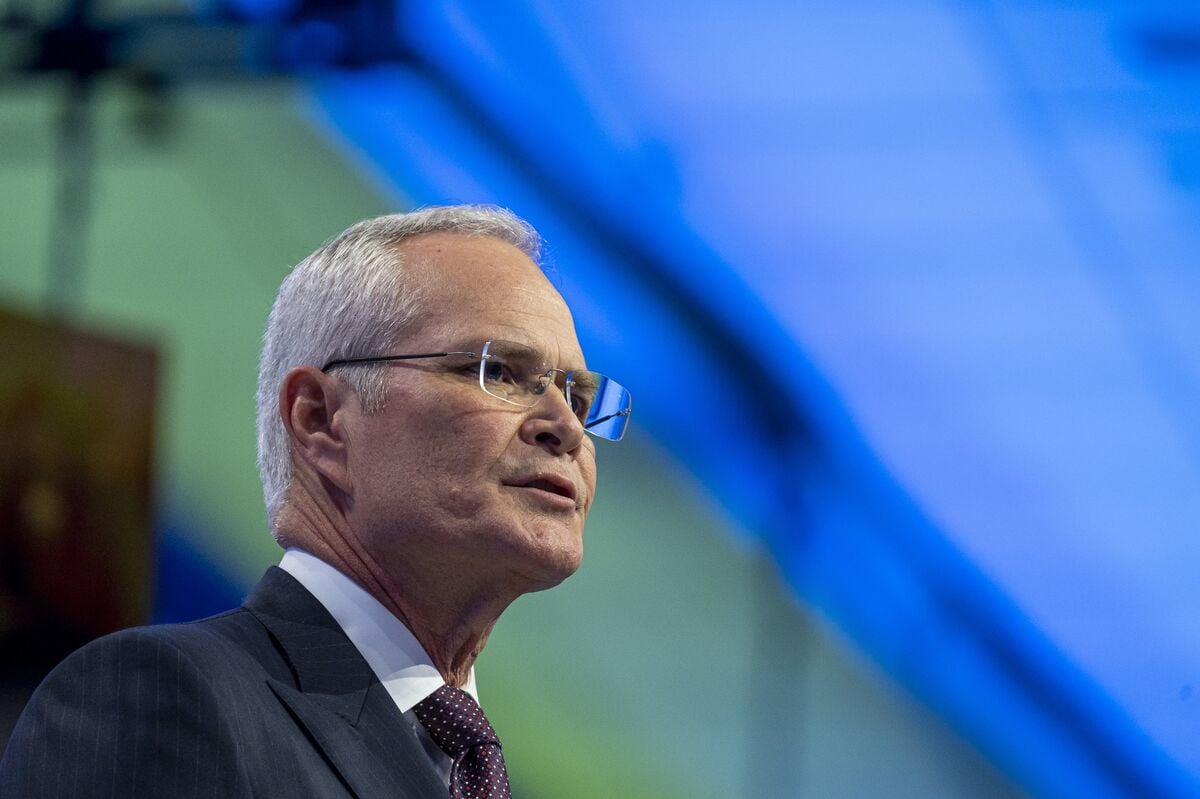 Featured image for "Exxon CEO Takes Defensive Stance Amid Wall Street's ESG Concerns"