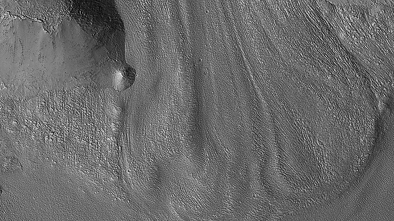 Featured image for Mars glaciers are over 80% pure ice, new study reveals