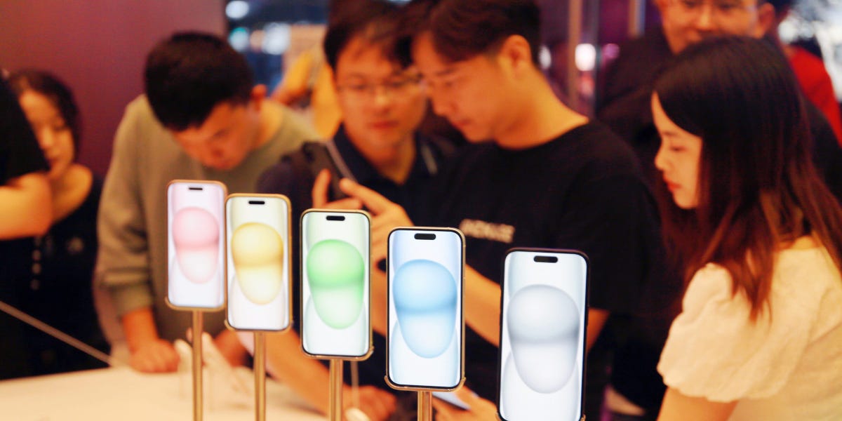 Apple Stock Set to Soar 47% on AI Innovations and iPhone 16 Demand