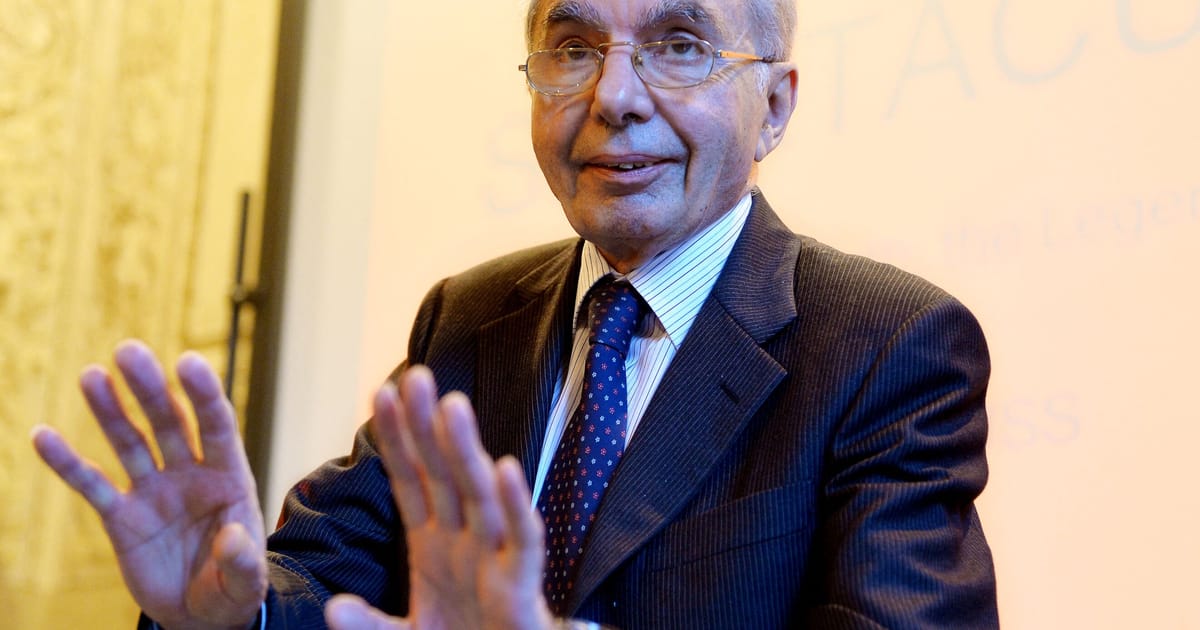 Featured image for "Former Italy PM Claims France Deliberately Shot Down Passenger Jet to Assassinate Gaddafi"