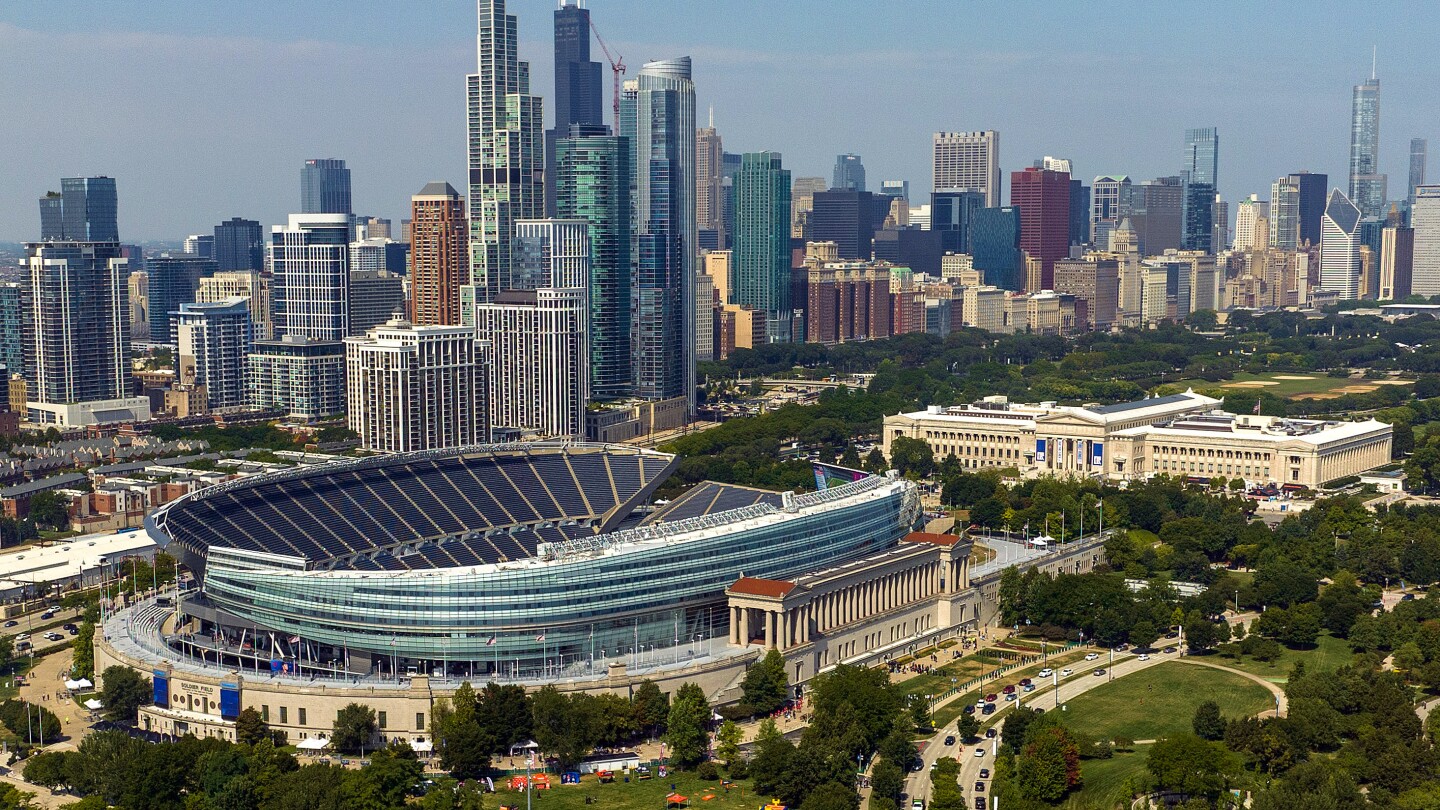 Featured image for "Bears Explore Stadium Funding Options with Illinois Authorities and Arlington Heights Locals"