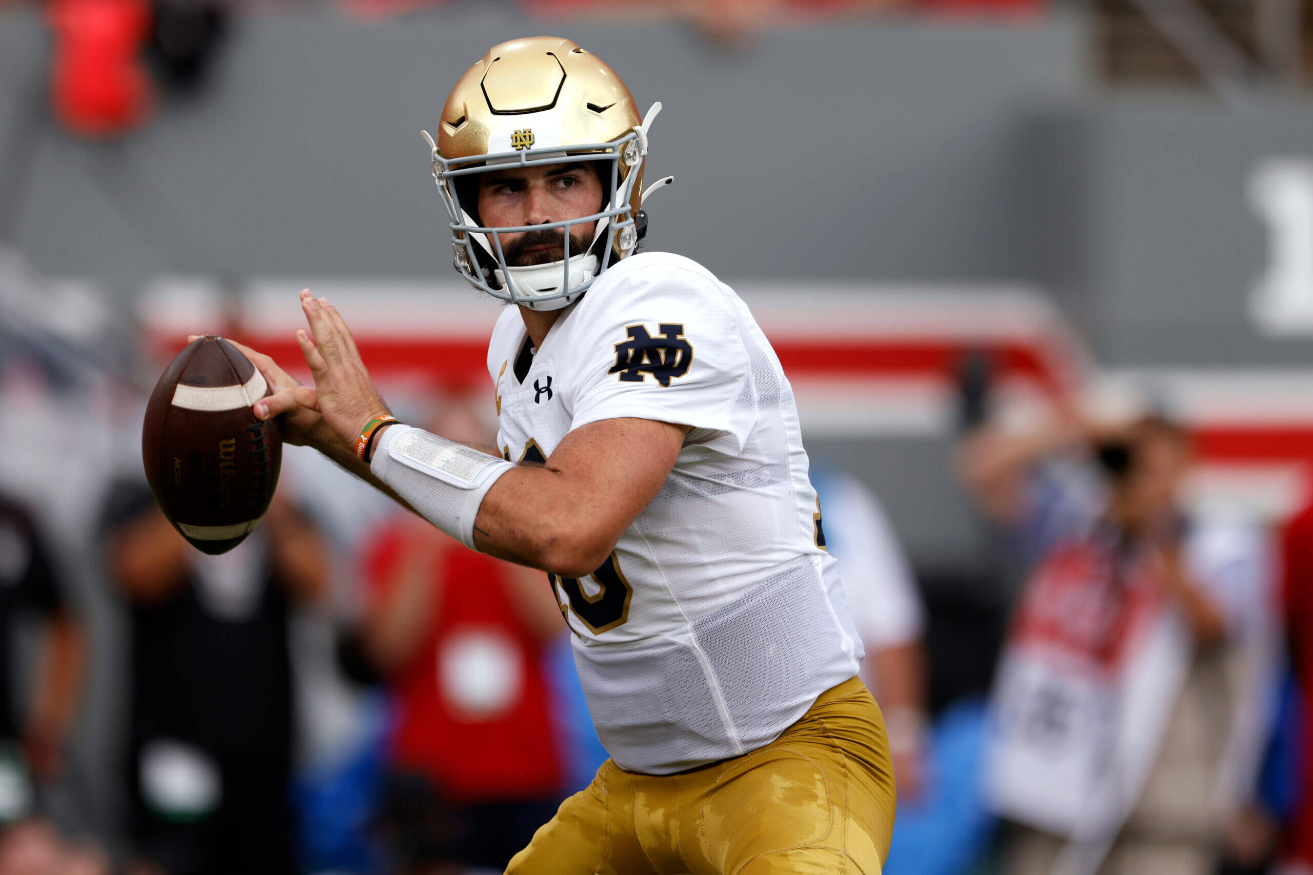 "Top Prospects to Watch in Ohio State-Notre Dame Showdown"