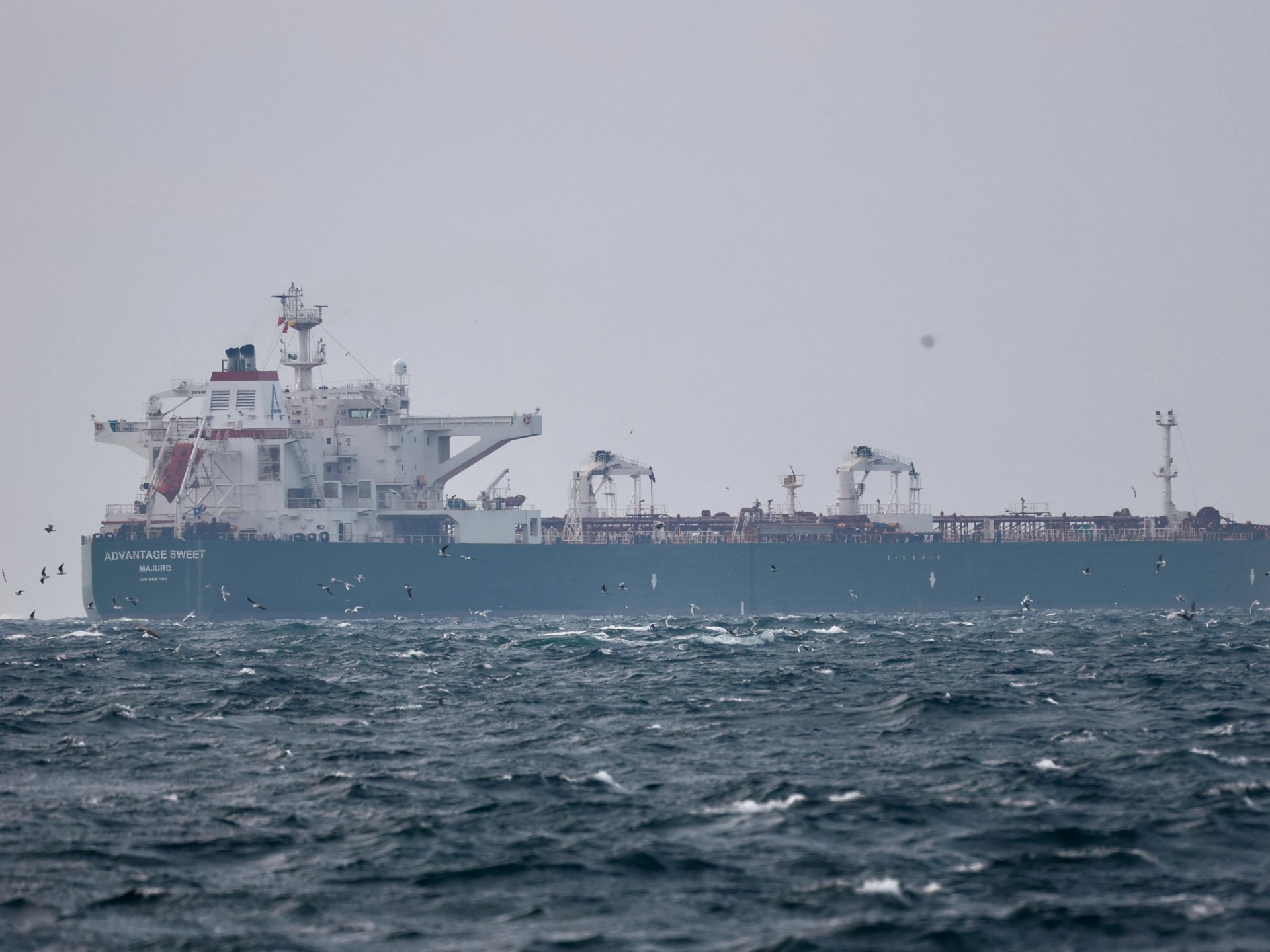 "Iran Seizes US-Bound Oil Tanker in Gulf of Oman, Experts Analyze Impact on Consumers"