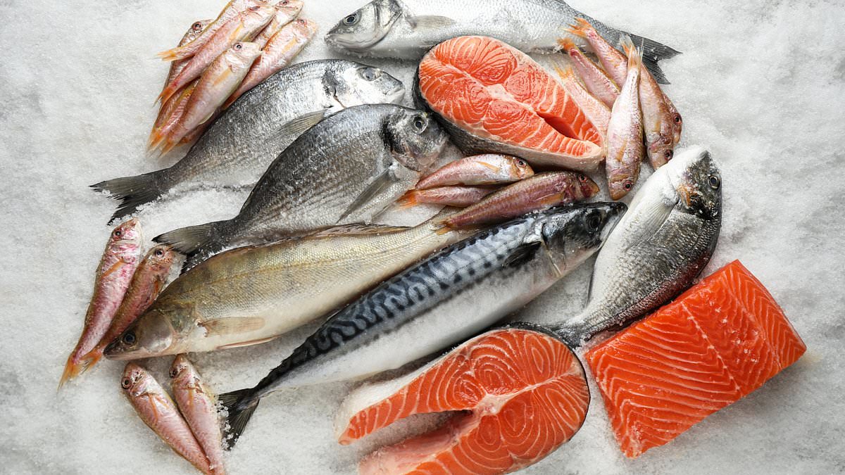 "Uncovering the Heart-Healthy Compounds in Salmon: A Breakthrough Study"