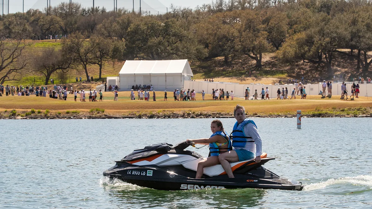 Featured image for Lake Austin and Cherry Creek Reservoir Impose Watercraft Bans for July 4 Weekend
