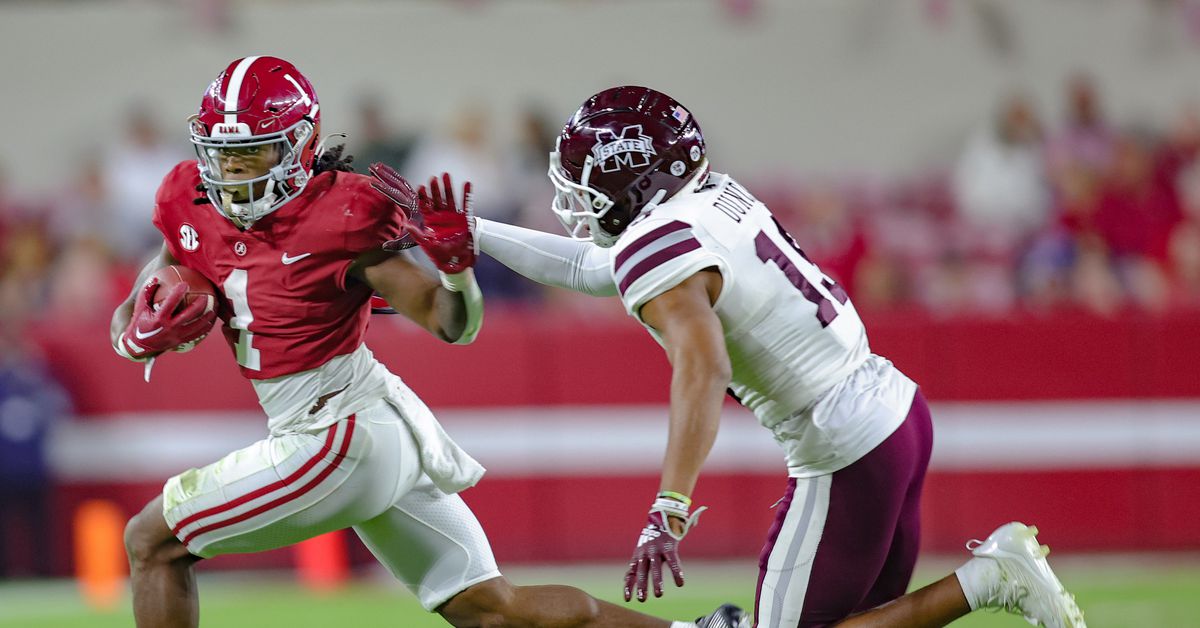 "Jahmyr Gibbs: A Potential First-Round Sleeper Pick for the Bengals in 2023 Draft?"