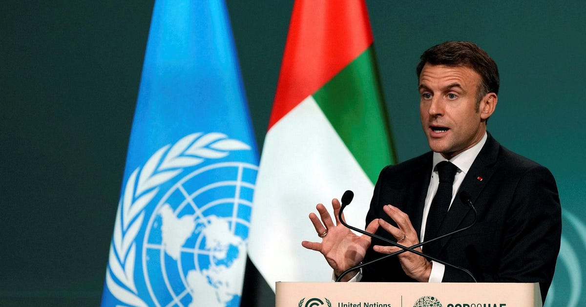 Macron Aims for Total Destruction of Hamas in 10-Year War, Seeks Qatar's Mediation